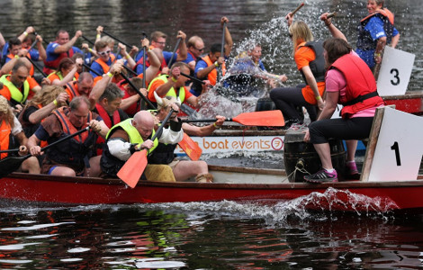 Dragon boat team